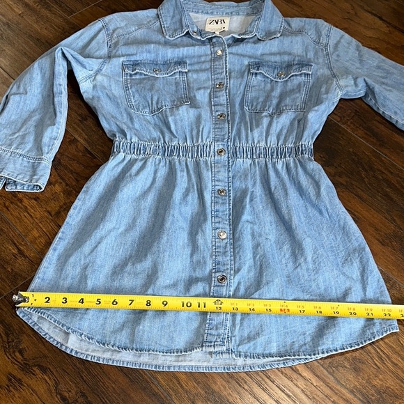 Zara Denim Light Whitewashed Dull Fade Soft Denim Snap Elastic Waist Shirt Dress - Picture 7 of 11